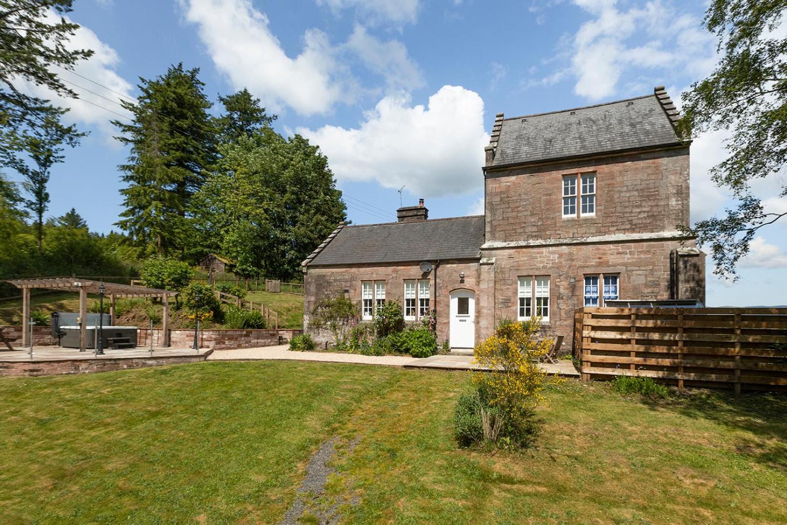 Laundry Cottage: Drumlanrig Castle Торнхилл Экстерьер фото